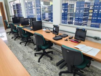 Laboratório de acessibilidade, computadores e equipamentos de tecnologia assistiva